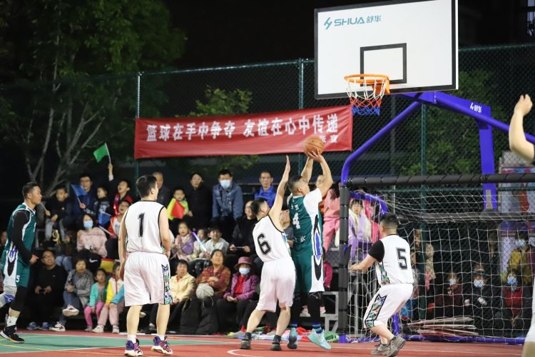 教练提供了